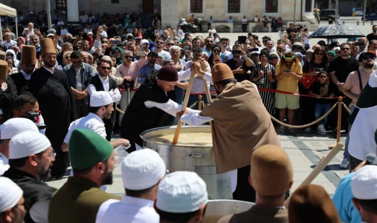 Gelenek Mevlana Meydanı’nda Yaşatıldı