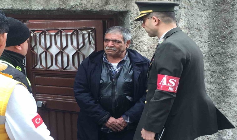 Oğlunun şehit haberini aldığı sıradaki bakışlarıyla hafızalara kazınan baba hayatını kaybetti