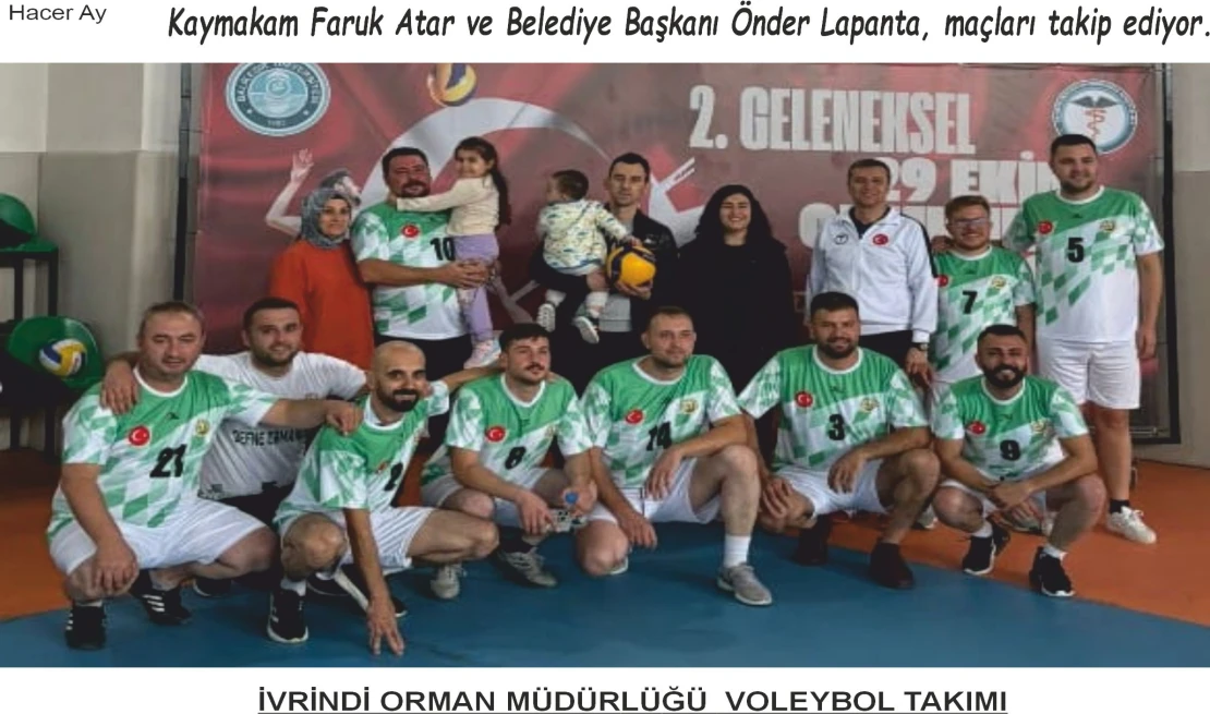 Cumhuriyet Kupası Voleybol Turnuvası Nefes Kesmeye Devam Ediyor