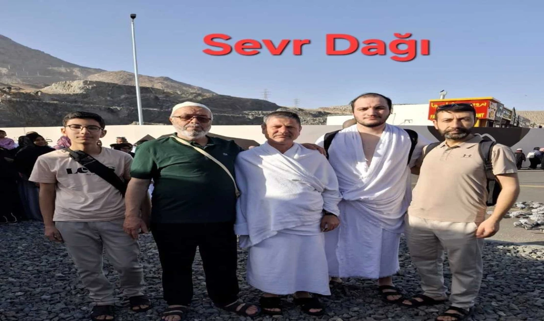 Umrecilerden Mesaj Var: “Bireysel Gitmek Sandığınızdan Daha Kolay”