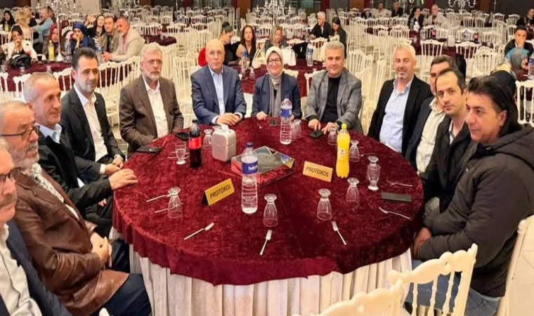 BALIKESİR BASIN CAMİASINDA MUTLU GÜN! SÜLEYMAN NAMLI VE İREM YILDIZ EVLENDİ
