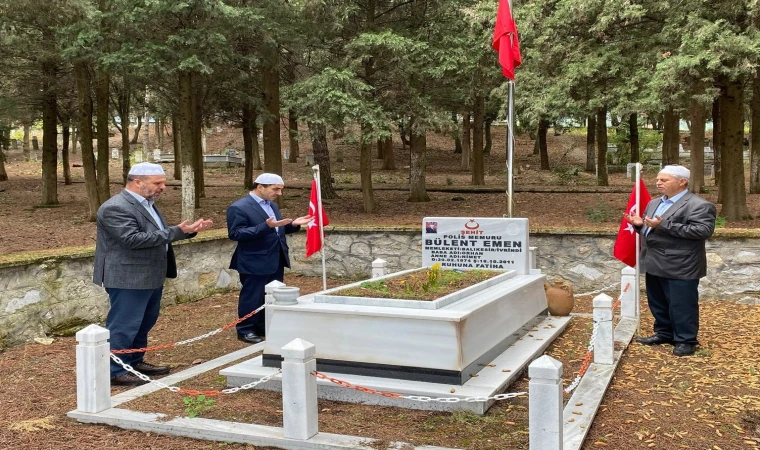 KORUCU’DA ŞEHİT BÜLENT EMEN İÇİN MEVLİD-İ ŞERİF HAYRI
