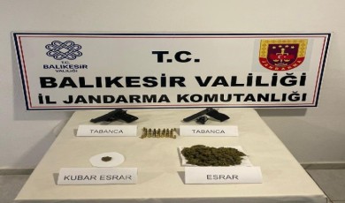 Ayvalık’ta 40 gram kubar esrar ele geçirildi