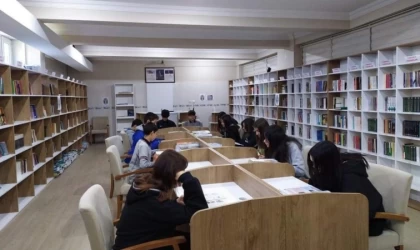 Balıkesir’de Okullara 319 Yeni Kütüphane