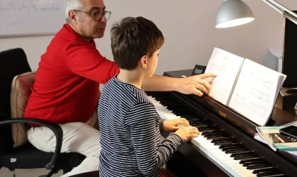 Zülfü Livaneli Kültür Merkezi’nde Hem Sanat Hem Yoga