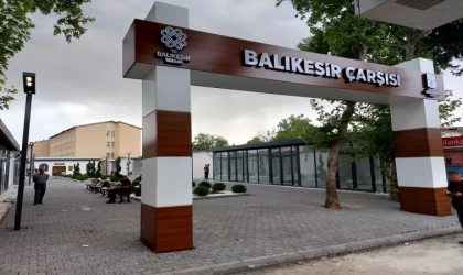 Balıkesir’den deprem bölgesine çarşı