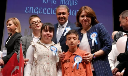 Vali Şıldak 'Engelsiz bir dünya için yanınızda, aranızdayız'