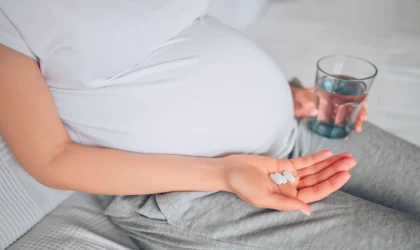 Gebelikte Kontrolsüz İlaç Kullanımı Çocuklarda Sakatlık Riskini Arttırıyor