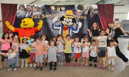 Büyükşehir’in Festivaline On Binlerce Katılım
