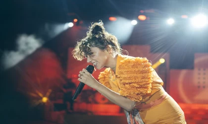 Zeynep Bastık’tan ’Turne’ Müjdesi