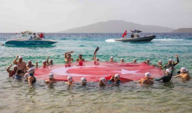 Uluslararası Arena Aquamasters Yüzme Şampiyonası Gerçekleştirildi