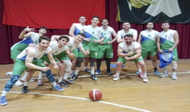 SUBÜ erkek basketbol takımından bronz madalya