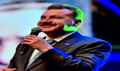Başkan Yücel Yılmaz, “Büyükşehir'e 10 bin yeni personel alınacak”