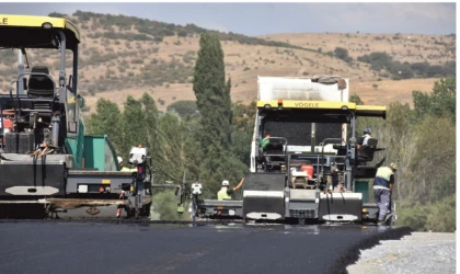 Başkan Yücel Yılmaz, Kırsalda asfaltsız ve parkesiz yol kalmayacak