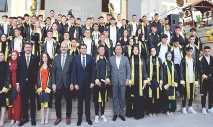 Türkiye’nin Tek Maden Lisesi İlk Mezunlarını Verdi