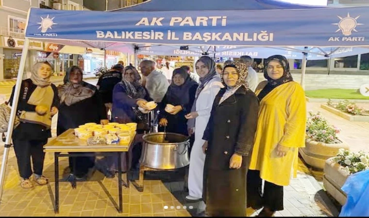 İvrindi’de 15 Temmuz Nöbeti Öncesi Aşure İkramı