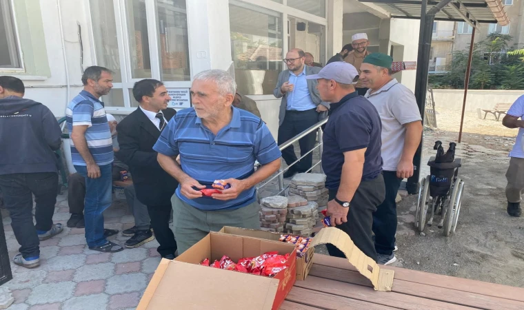 ENGELLİLER CAMİDE BULUŞTU