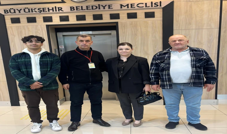 “AV. ZEYNEP BURCU KOÇ, BALIKESİR BÜYÜKŞEHİR BELEDİYE MECLİS TOPLANTISINDA”