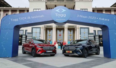Cumhurbaşkanı Erdoğan: ”İnşallah bugünden itibaren Togg’u yollarda görmeye başlıyoruz”