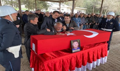 Kazada hayatını kaybeden polis memuru son yolculuğuna uğurlandı