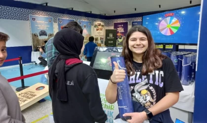 Bursa Kitap Fuarı’nda Gençlik Kulübü’ne yoğun ilgi