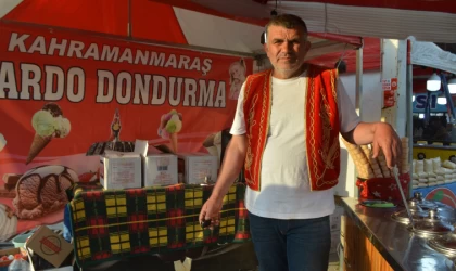 Depremzede esnaftan Ayvalık’ta lezzet şöleni