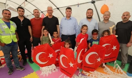 Uçurtmalar Kardeşliğe Yükseldi