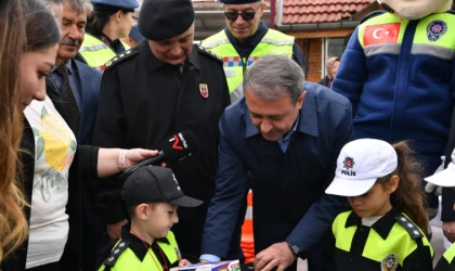 Vali Şıldak Sürücüleri Uyardı