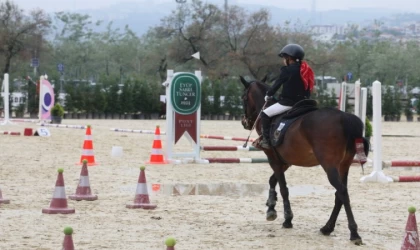 Küçük biniciler nefes kesti