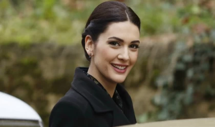 Bergüzar Korel "On Saniye" ile Sete Dönüyor