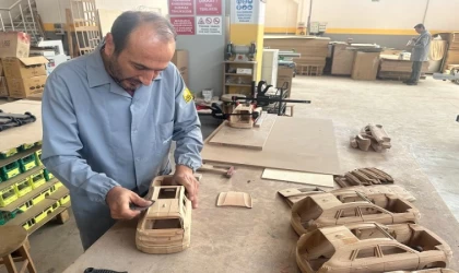 Togg’un Ahşap Oyuncağı Üretiliyor