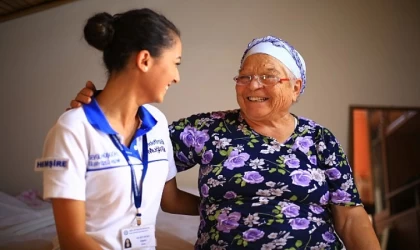 Ekipler Evlere Misafir Oluyor