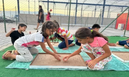 Afetin İzleri Oyunla Silindi