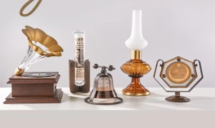 Şişecam’dan 2023 Adet Üretilen ’Gururla’ Koleksiyon