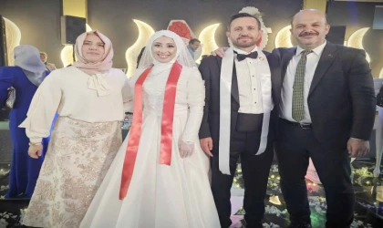 Senanur ile Turgut’tan Ömürlük ‘Evet’