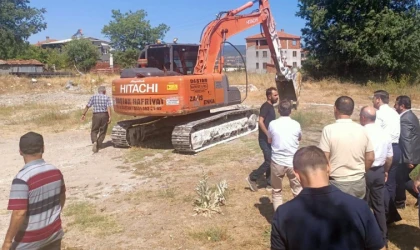İvrindi'de Yeni Cami İçin İlk Kazma Vuruldu