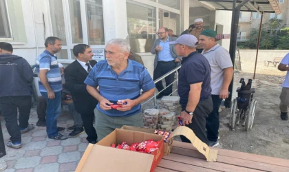 ENGELLİLER CAMİDE BULUŞTU